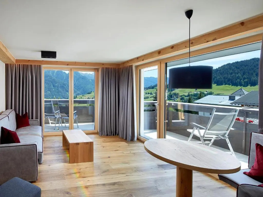 Suite with balcony