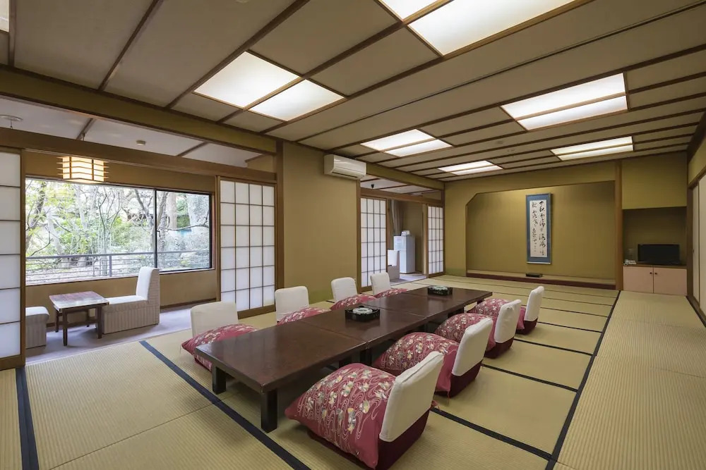 Awazu-Spa Tourist Hotel Kitahachi — фото 4