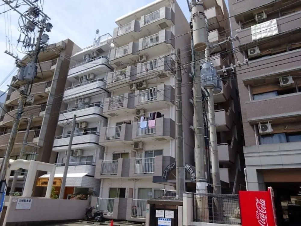 Local Gion Apartment