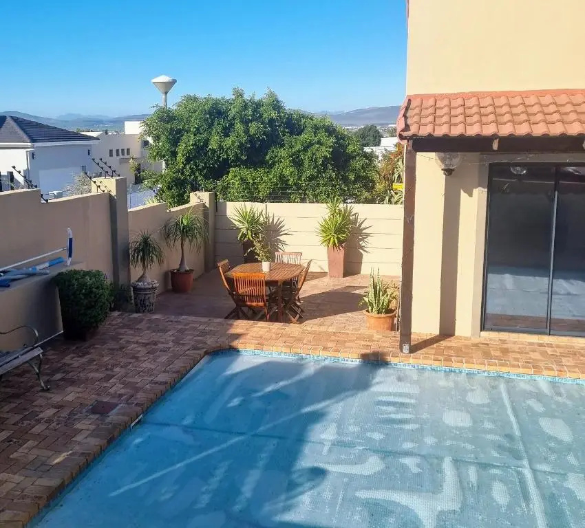 Atlantica Self Catering Apartment