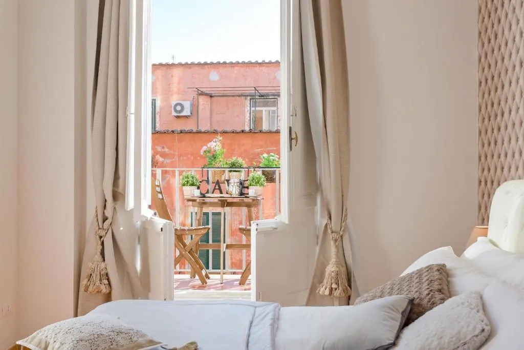 2 Bedrooms Apartment with balcony