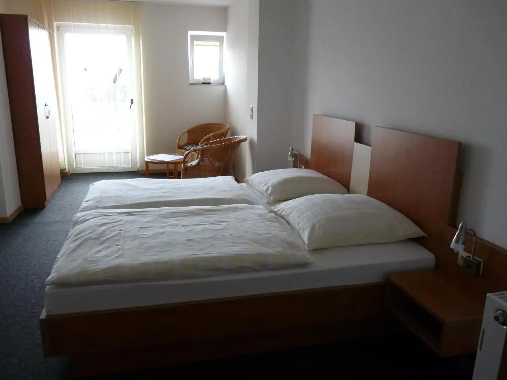 Standard Double room (full double bed)