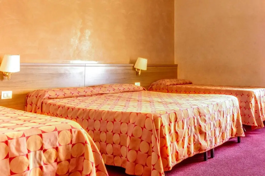 Standard Quintuple room