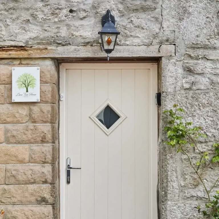 Host Stay Lime Tree House