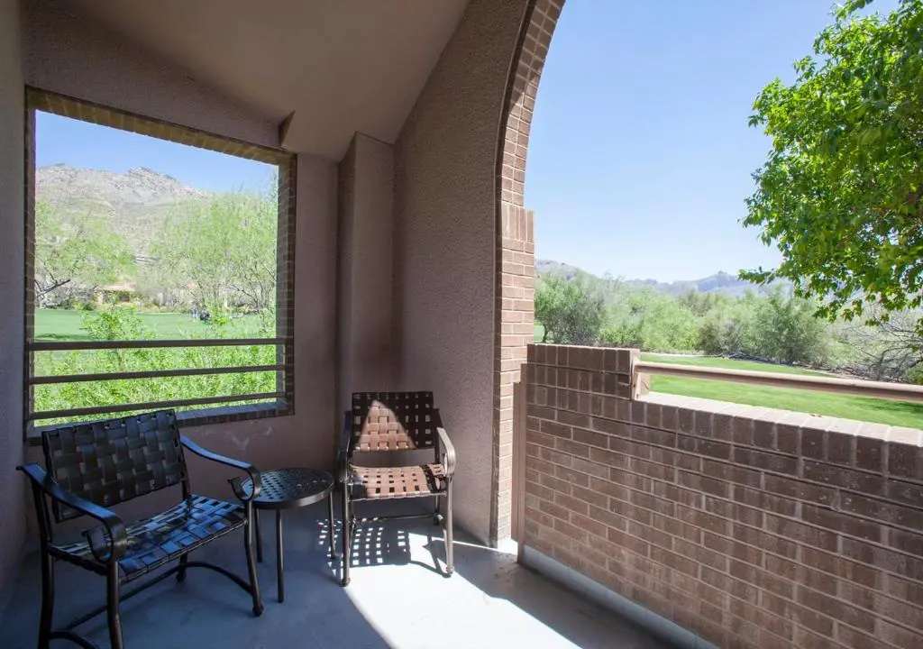 Balcony & Terrace