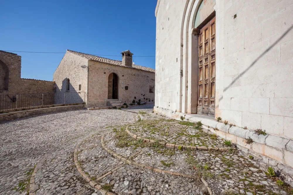 Il Castello Di Campello
