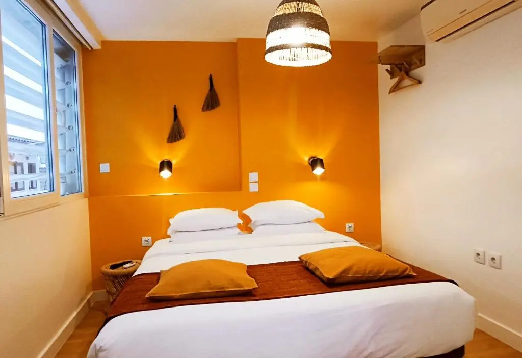 Standard Double room (full double bed)