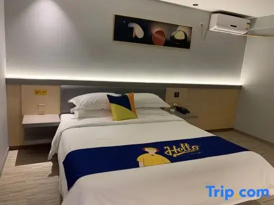 Deluxe Double room (full double bed)