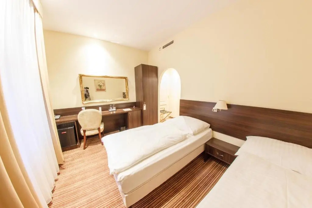 Kristály Imperial Hotel - Chambres