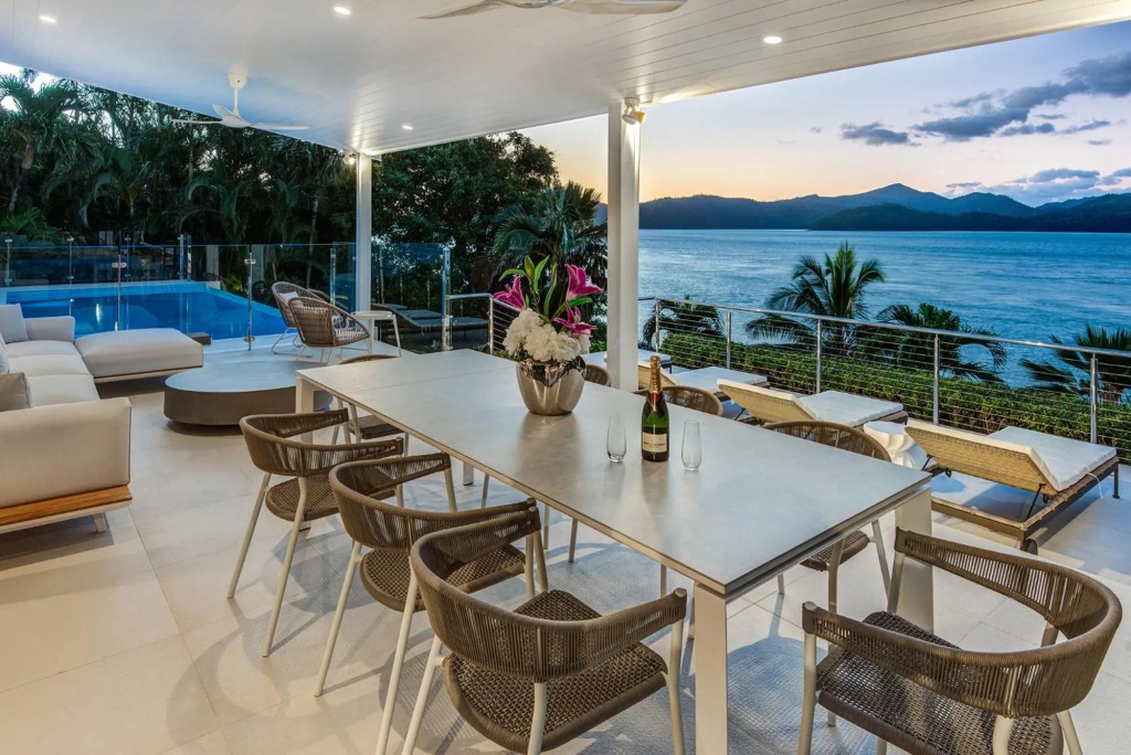 Lotus House on Hamilton Island