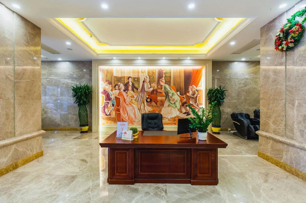Hotel photo 12