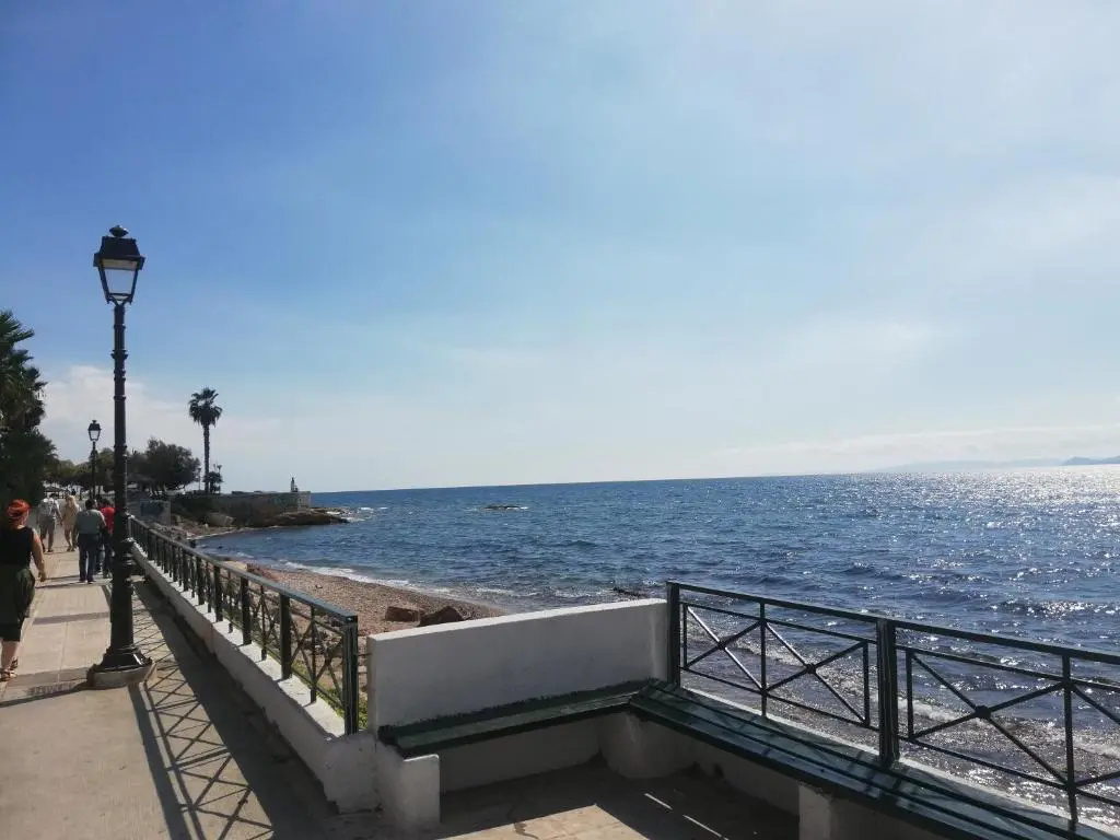 Beach & Waterfront