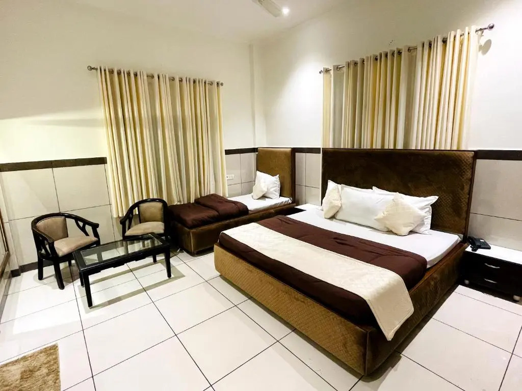 Deluxe Triple room