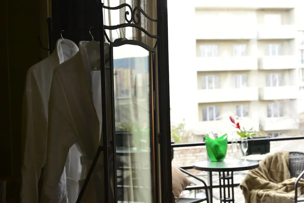 Hotel 27 - Général