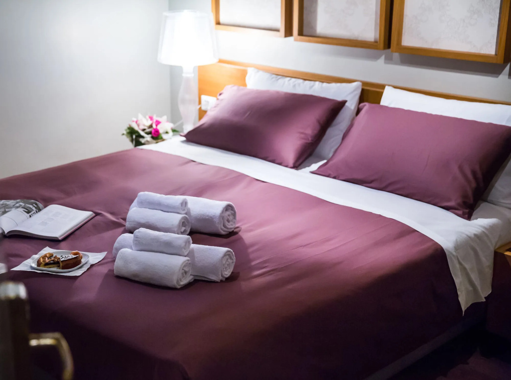 Grand Master Suites — фото