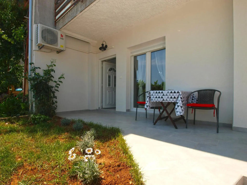 Apartment Florinda 2091