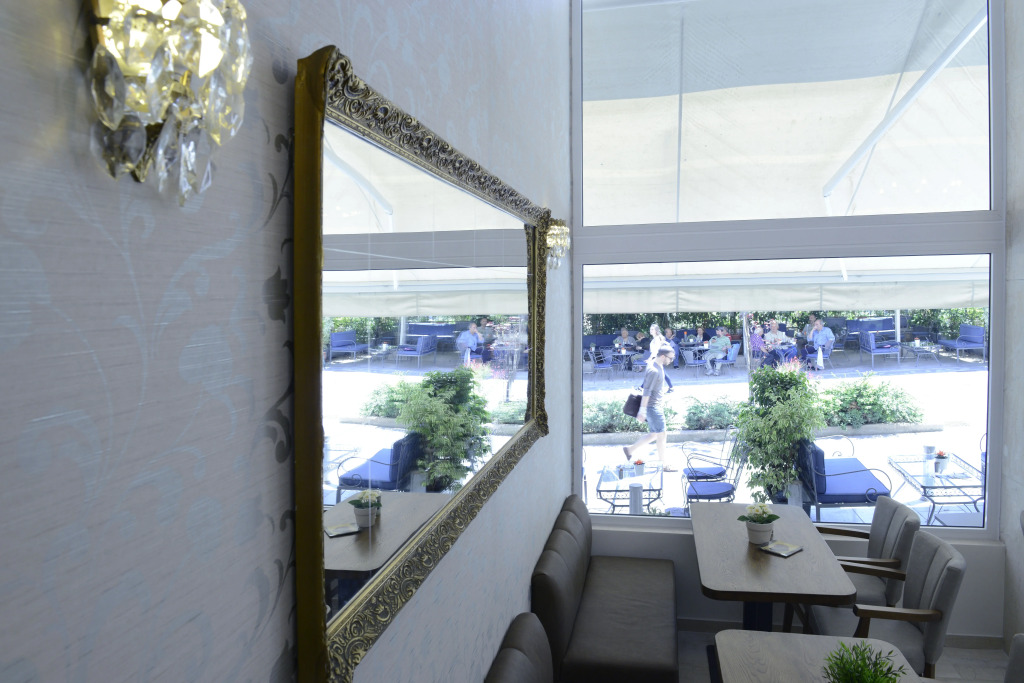 Phidias Hotel by Oniro by null