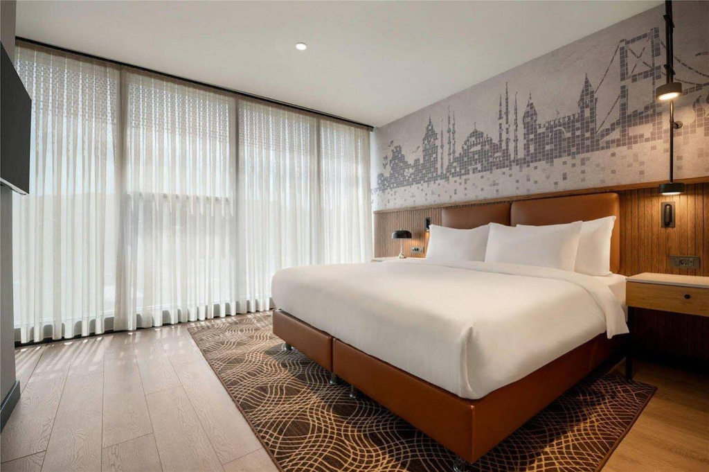 Отель TRYP by Wyndham Istanbul Beyoglu в Стамбуле