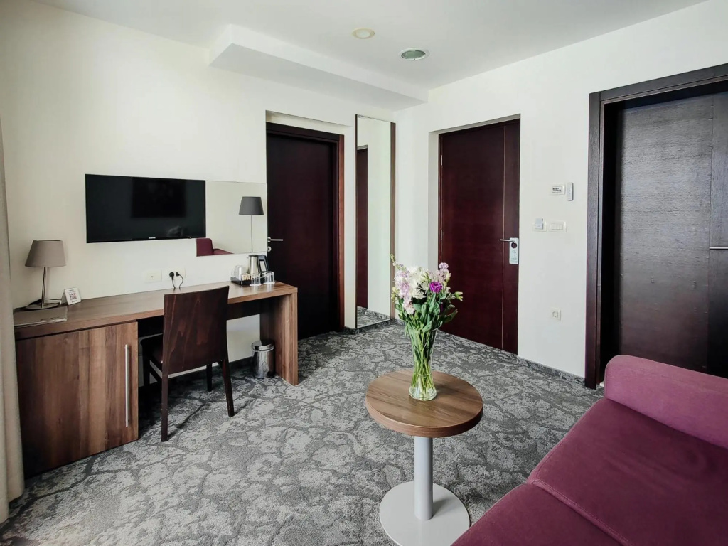 Hotel photo 32
