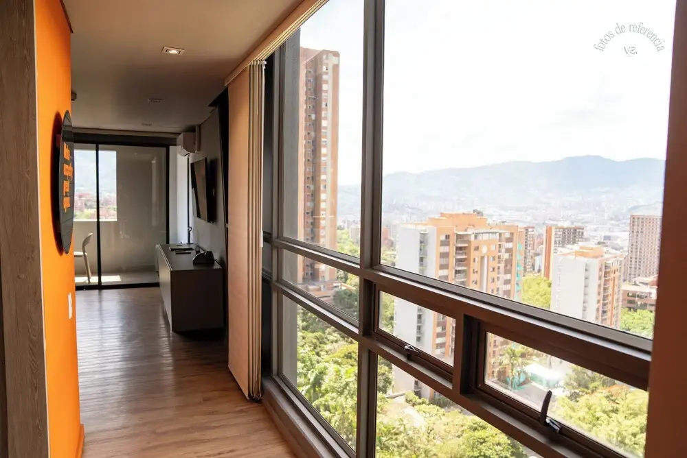 Deluxe Double room with city view (twin beds)