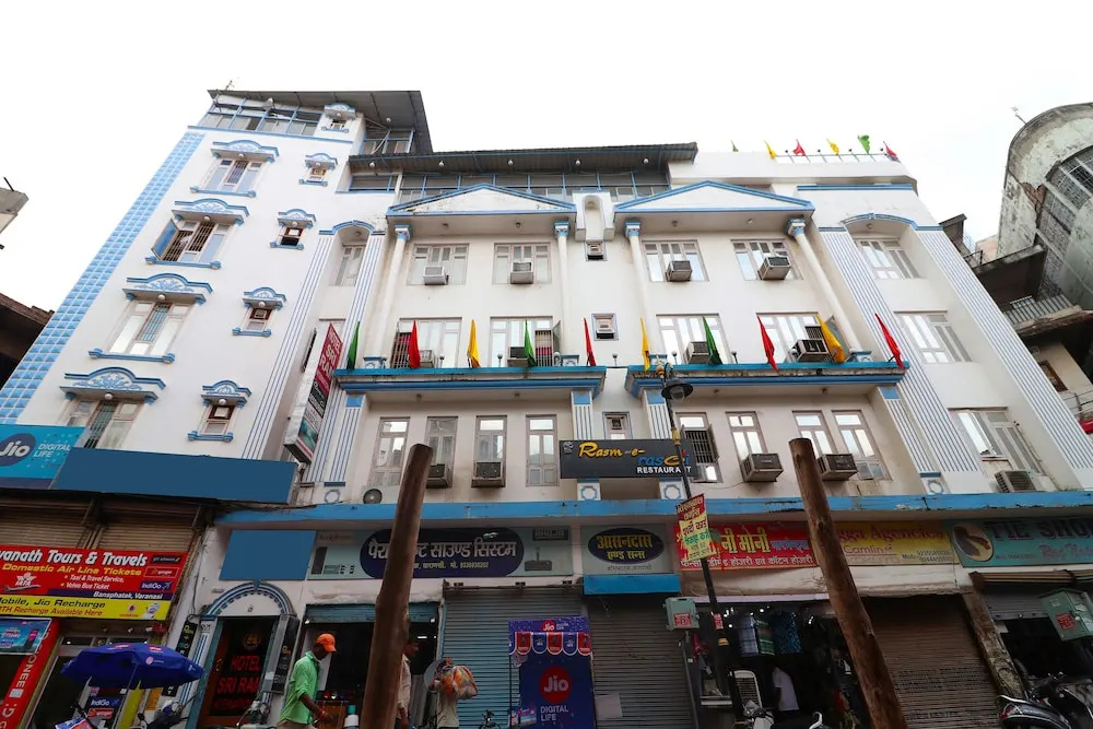 Hotel Shri Ram International