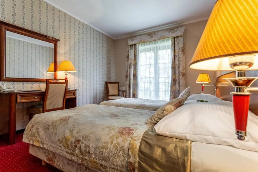 Hotel Dworek Tryumf Dąbrowscy Spółka Jawna - Chambres