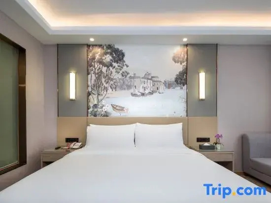 Deluxe Double room (full double bed)