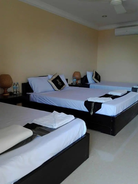 Standard Family room
