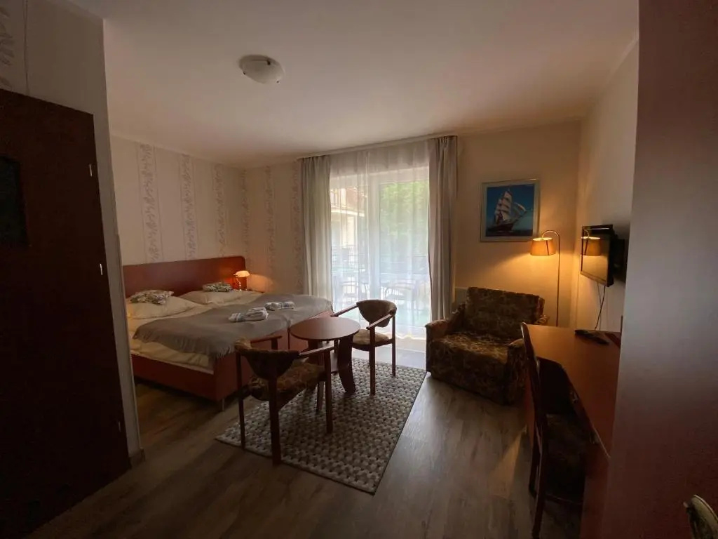 Standard Double room (twin beds)