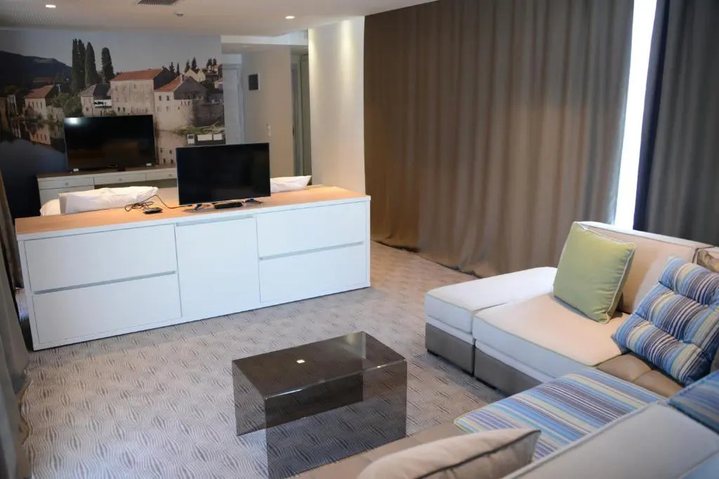 Junior Suite
