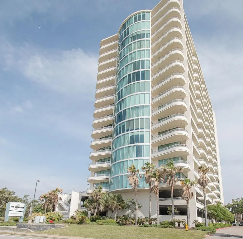 Ocean Club 1607
