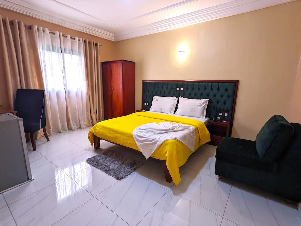 Luxury room