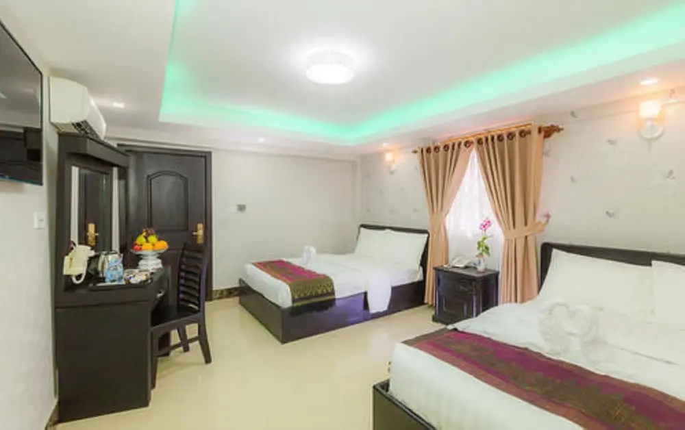 Seventh Heaven Hotel and High Bar - Chambres