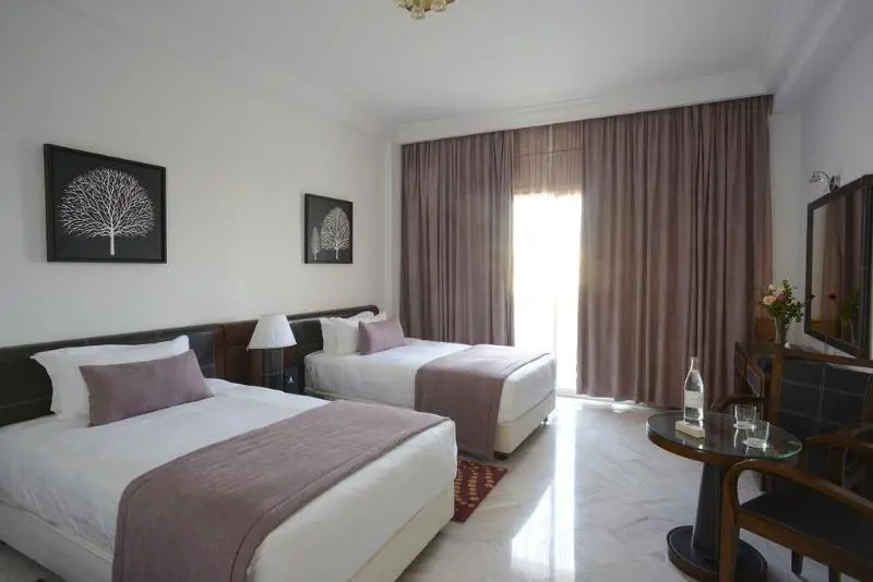 Standard Double room with balcony (full double bed)