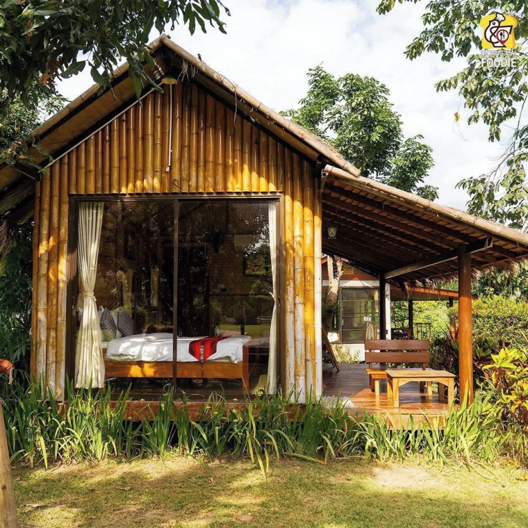 Cottage with balcony