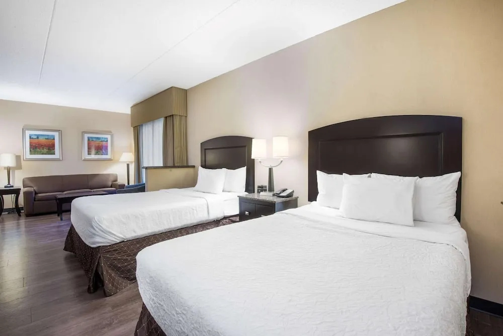 La Quinta Inn & Suites by Wyndham Bel Air/I-95 Exit 77A - Chambres