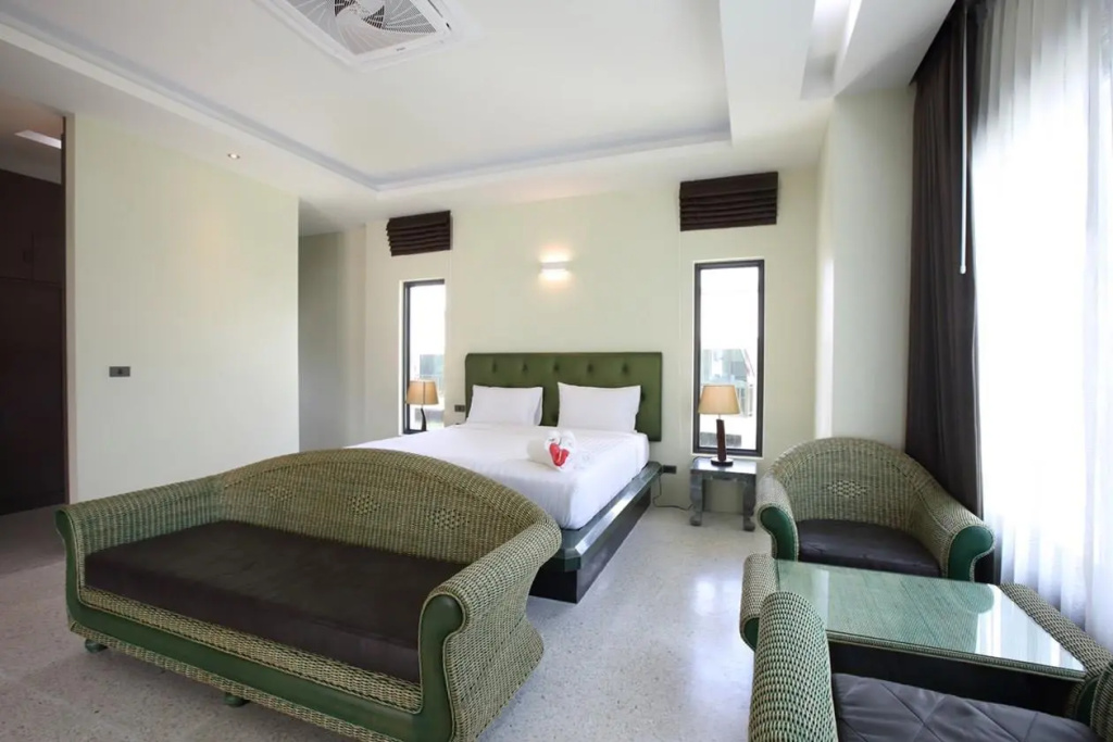 Deluxe Villa