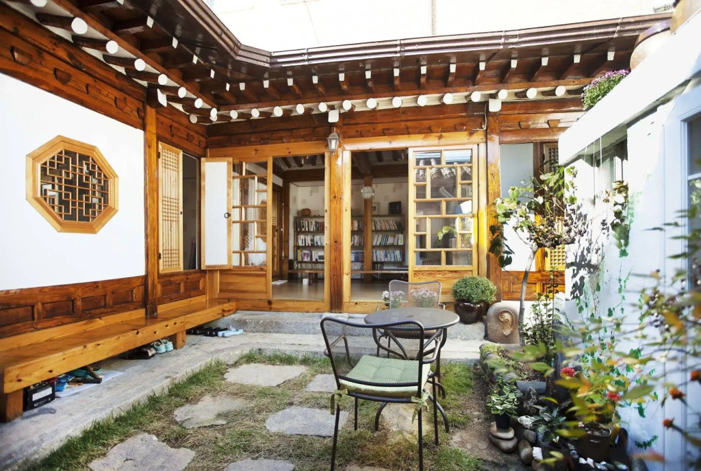 Vine House