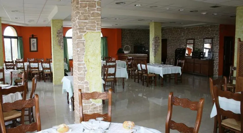Food & Beverage