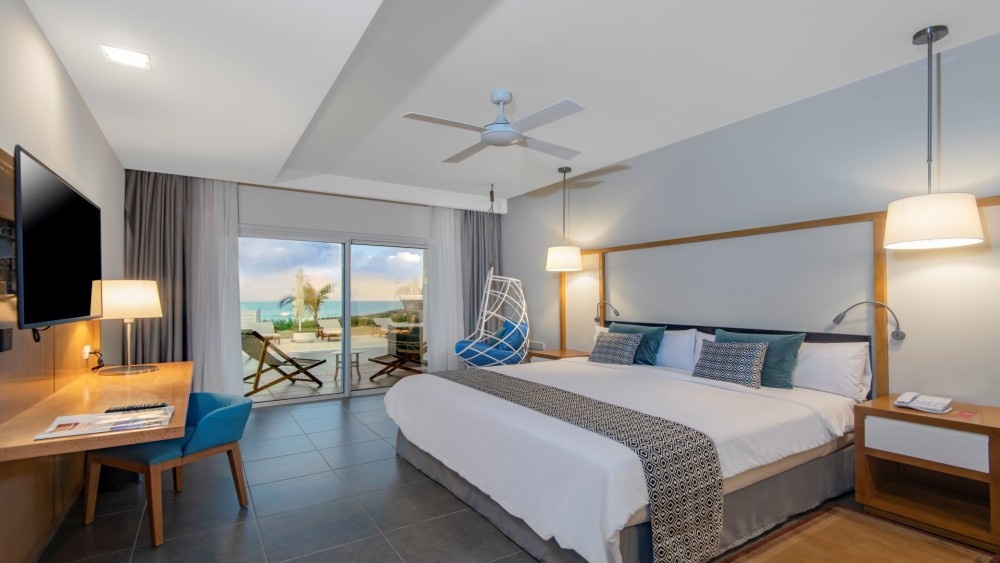 Gran Muthu Rainbow Hotel — 4