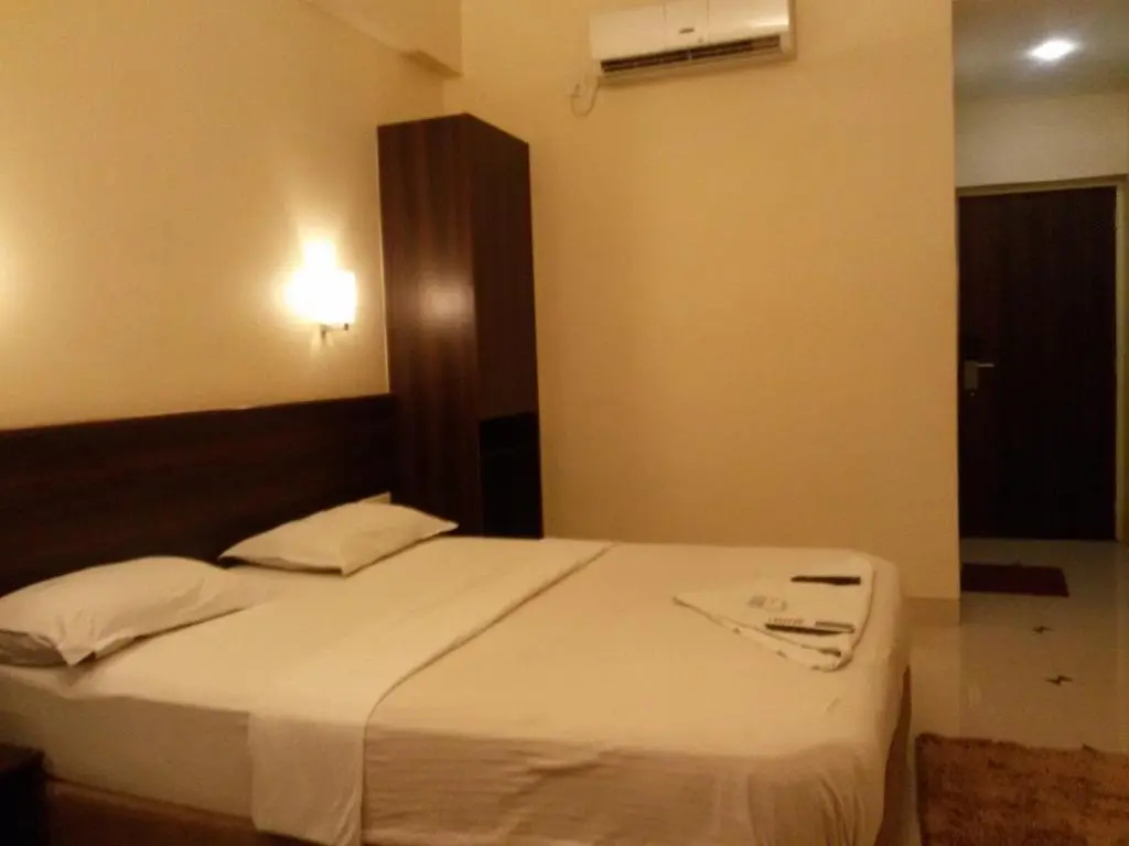 Hotel Green Land Elegant - Chambres
