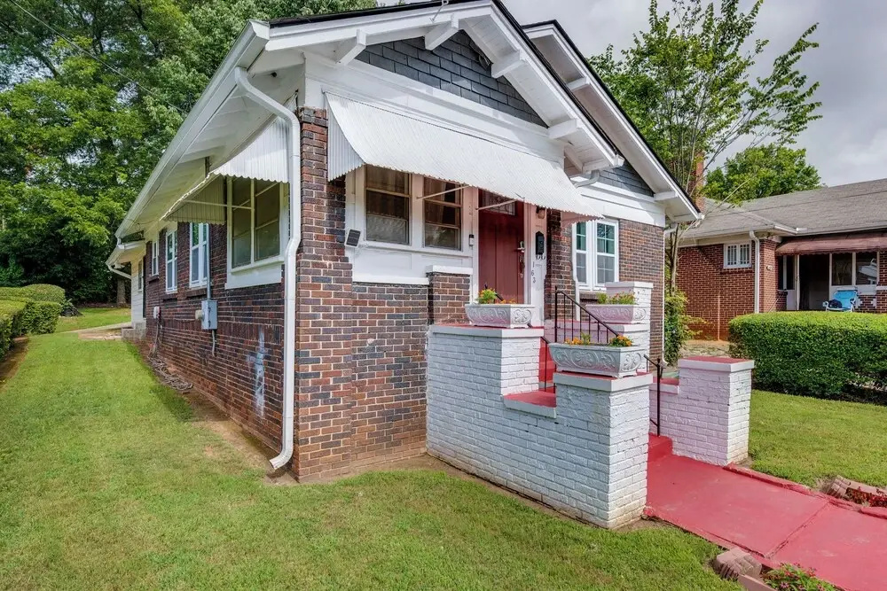 2 Mi to Intl Soccer Play! Ideal ATL Home Base