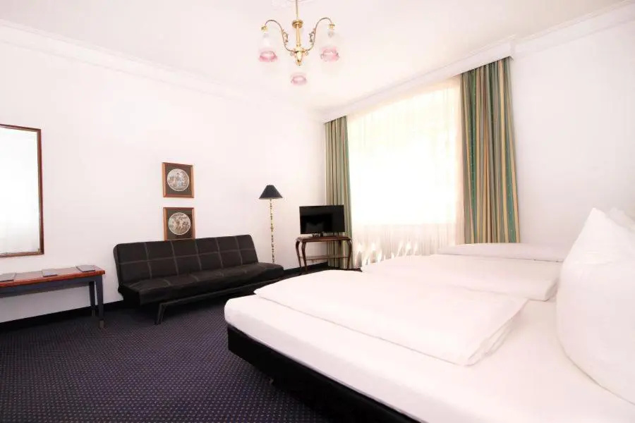 Der Fuerstenhof - Chambres