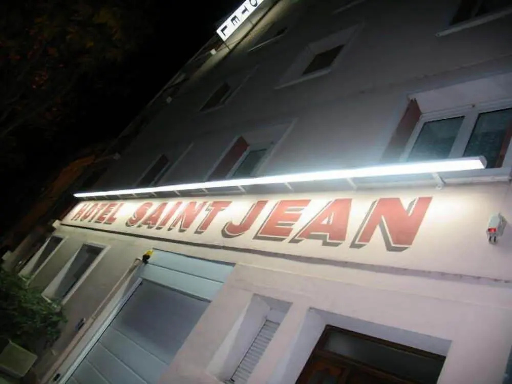 Voir la photo 1 — Hôtel Saint Jean