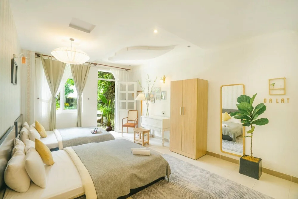 Deluxe Double room with garden view (twin beds)