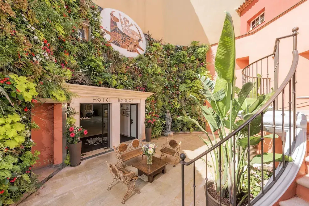 Hotel Byblos Saint-Tropez - 2