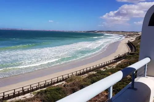 Beach & Waterfront