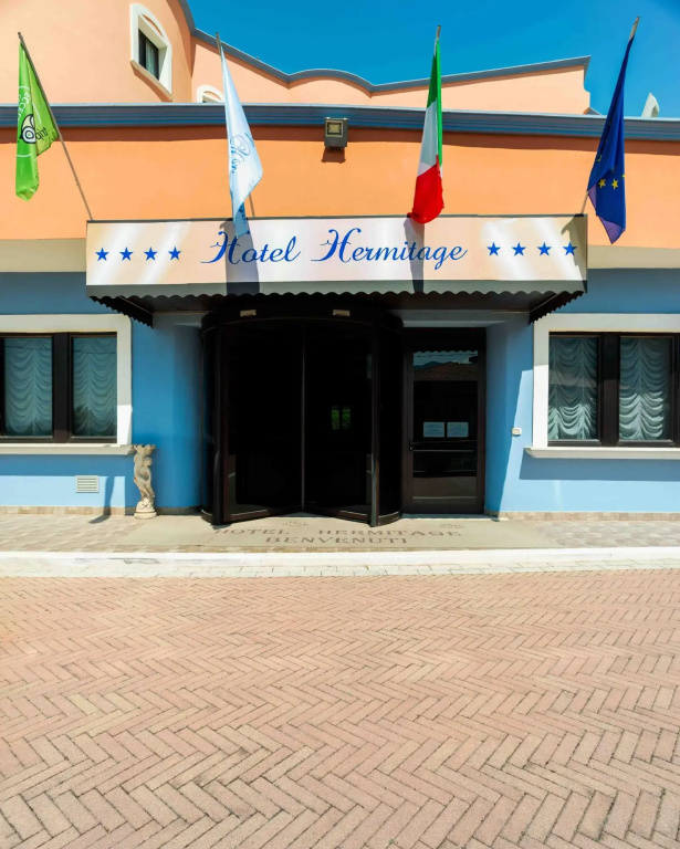 Hotel photo 17