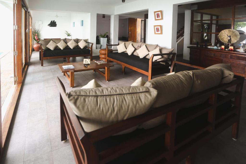 Footprints Villa