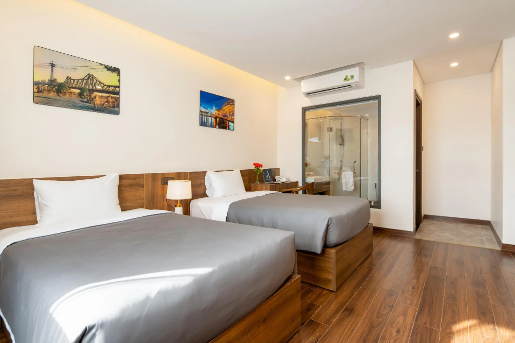Deluxe Double room with city view (twin beds)